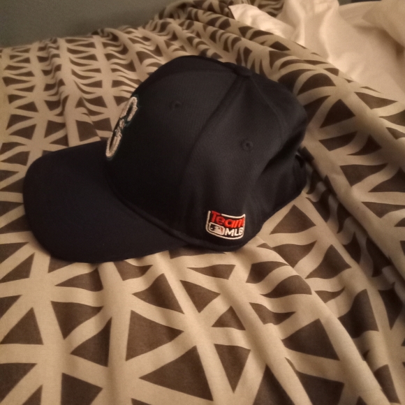 Seattle Mariners Adjustable Baseball Cap - Picture 2 of 2